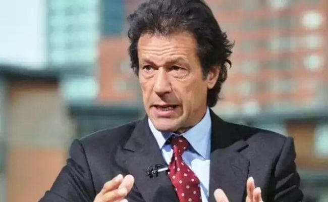 शरीफ को झटका : पाक संसद का संयुक्त सत्र आज, बहिष्कार करेंगे इमरान खान