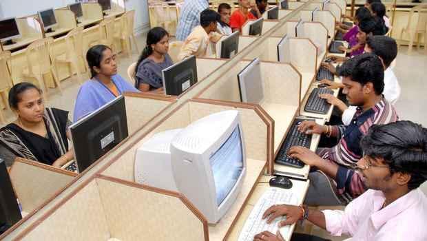 सेवा क्षेत्र में नये आर्डर में कमी से सितंबर में पीएमआइ नीचे सेवा क्षेत्र में नये आर्डर में कमी से सितंबर में पीएमआइ नीचे