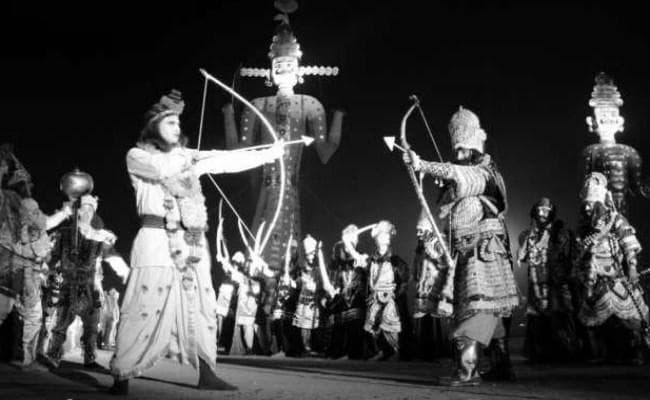 नाभि बची, सिर भी सलामत