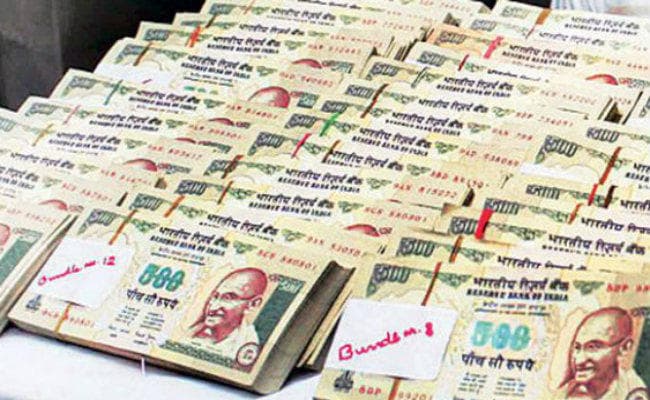 44 हजार के नकली नोटों के साथ दो गिरफ्तार