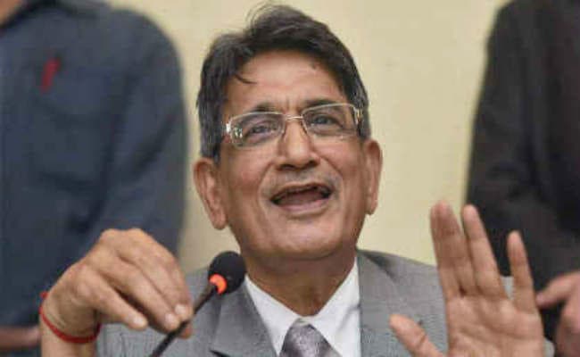 लोढ़ा पैनल ने बीसीसीआई से कहा : निविदा अधिकार अवधि पर अधिक स्पष्टता की जरुरत