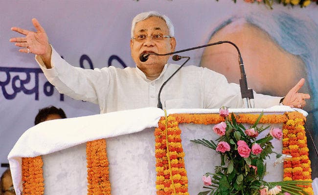 शराबबंदी से बदला गांव का माहौल, रहें सजग : CM नीतीश