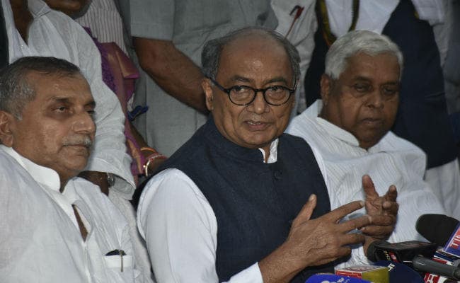 तीन तलाक के समर्थन में बोले कांग्रेस नेता दिग्विजय सिंह
