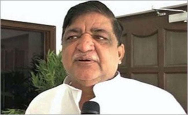 राज्यसभा में सपा नेता नरेश अग्रवाल की मोदी-जेटली पर चुटकी, खूब गूंजे ठहाके