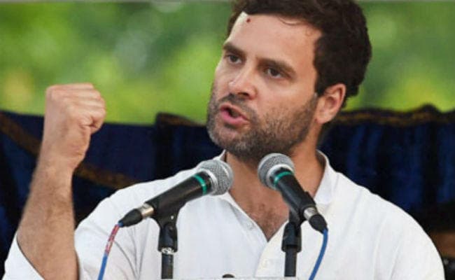 गरीबों पर नकदी रहित अर्थव्यवस्था नहीं थोपें : राहुल गांधी