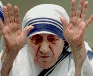 वेटिकन सिटी मदर टेरेसा की संत उपाधि करेगा मंजूर!