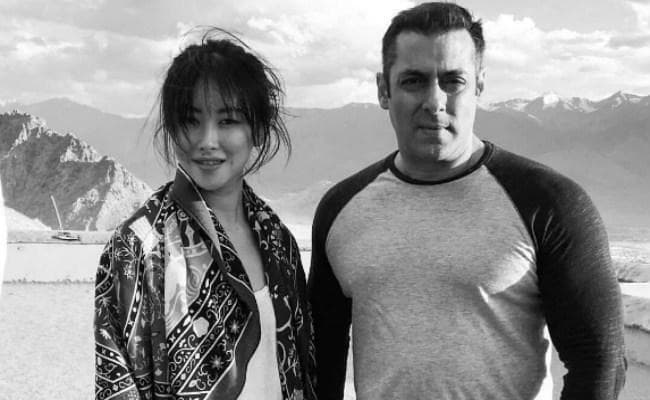 झू झू ने छोड़ी सलमान की ‘ट्यूबलाइट'' की शूटिंग, Hong kong में कर रही हैं दूसरी फिल्म