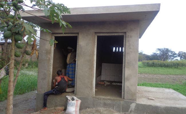 सीएम नीतीश के सात निश्चयों पर अमल शुरू