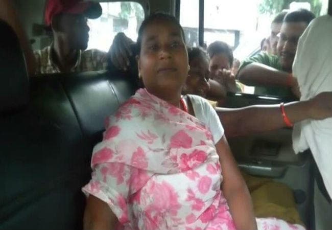 लेडी डॉन बच्चों को नशे की लत लगाकर करवाती थी क्राइम, जानें