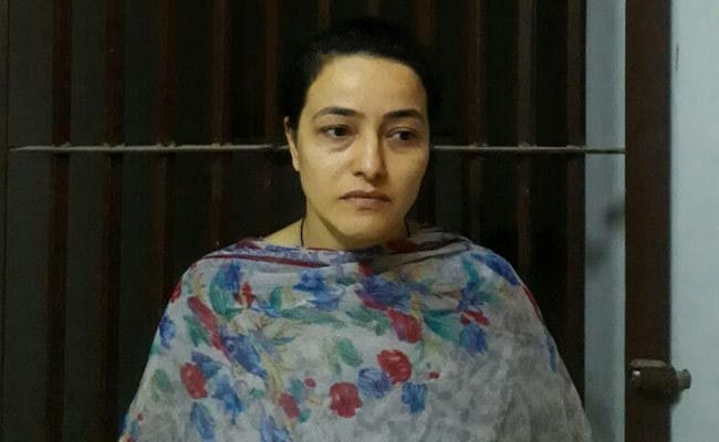 हरियाणा के पुलिस आयुक्त ने कहा-पंचकूला हिंसा में हनीप्रीत का हाथ होने का है सबूत हरियाणा के पुलिस आयुक्त ने कहा-पंचकूला हिंसा में हनीप्रीत का हाथ होने का है सबूत