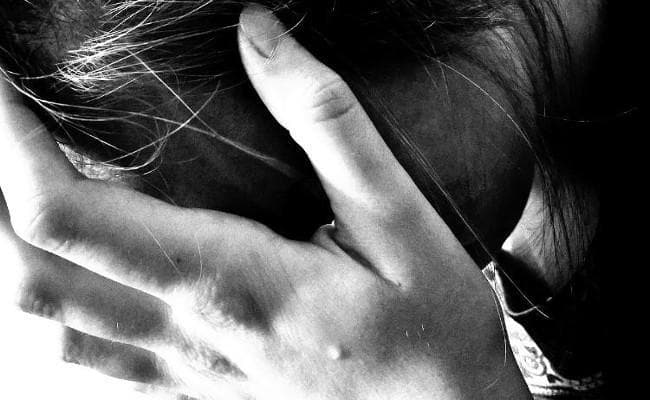 Jharkhand : लोकल ट्रेन में महिला से गैंग रेप
