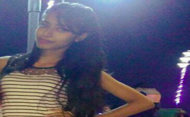 कोलकाता : झारखंड की बेटी का शव गंगा में मिला, शरीर पर चोट के निशान, दोस्त हिरासत में