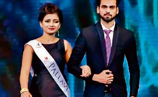 जहानाबाद की पल्लवी बनीं मिसेज इंडिया इस्ट