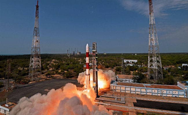 आसमान में भारत की आंख से अब बच नहीं सकेंगे पाक के आतंकी