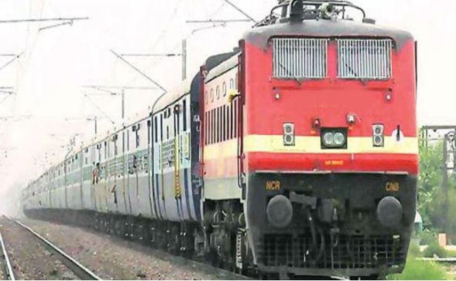 पटना : समय पालन के मामले में पूर्व मध्य रेल की रैंकिंग सुधरी