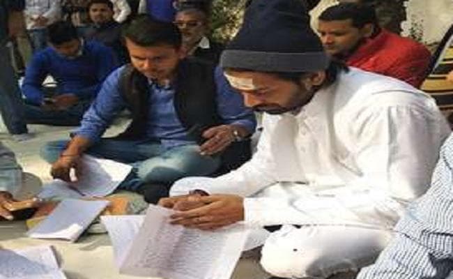 लालू के ''लाल'' तेजप्रताप ने इस अंदाज में सुनी लोगों की फरियाद