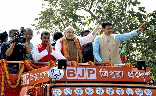 त्रिपुरा में भाजपा अध्यक्ष अमित शाह ने वाम दलों पर साधा निशाना, जनता को लूट रहे ''लाल भार्इ''