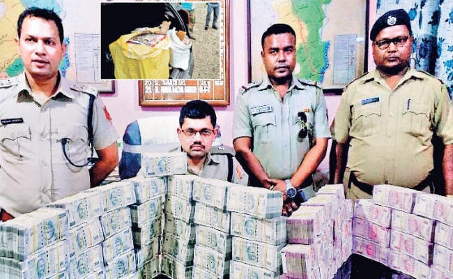 सिलीगुड़ी के पास पकड़े गये चार करोड़ रुपये