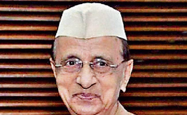 फ्लैश बैक : हुसैनाबाद के विधायक रहे थे भीष्म नारायण सिंह