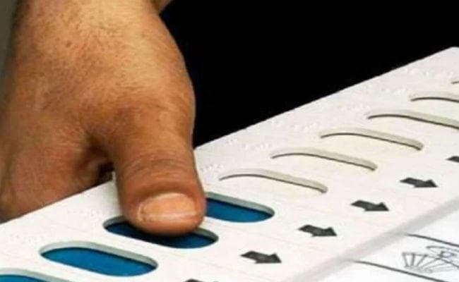 रांची : फॉर्मूला चला तो झामुमो 37, कांग्रेस 19 व झाविमो 13 सीटों पर लड़ेंगे विस चुनाव