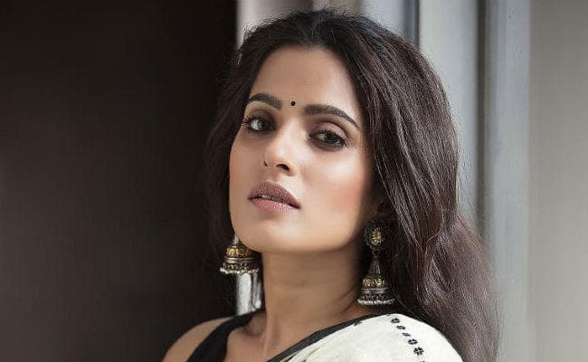 City of Dreams : ''मुन्ना भाई'' की यह एक्ट्रेस अब हॉटस्टार की वेब सीरीज में