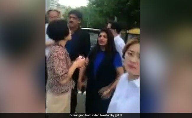 पाक समर्थकों ने दक्षिण कोरिया में लगाए भारत विरोधी नारे, शाजिया इल्मी ने ऐसे की बोलती बंद