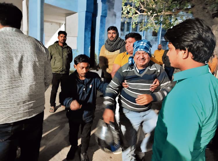 बिहार में जीटी रोड पर हुए सड़क हादसे की पूरी कहानी जानिए, भोजपुरी कलाकारों ने भी बयां किया दर्द