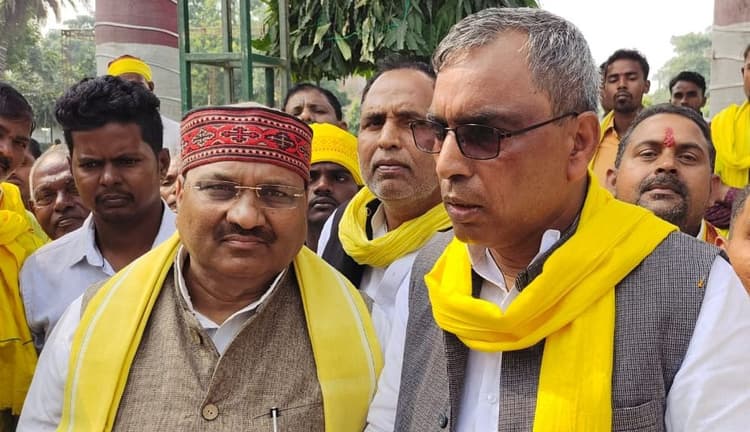 अखिलेश के बाद राजभर का ‘जिन्ना प्रेम’, कहा- वो होते पहले पीएम तो नहीं होता भारत का बंटवारा