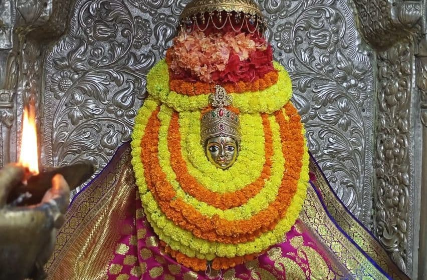 Annapurna Mahavrat 2021: 17 दिवसीय माता अन्नपूर्णा का महाव्रत शुरू, पहले दिन पवित्र धागे को पाने उमड़ी भीड़