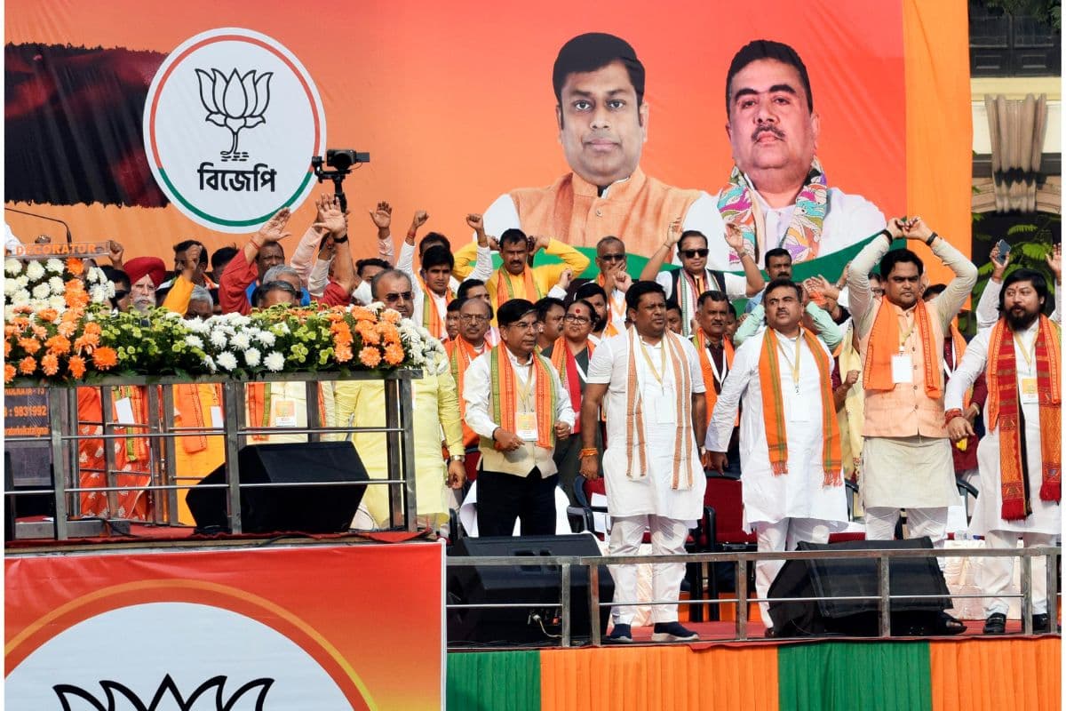 WB News : राष्ट्रगान के अपमान के आरोप में 11 भाजपा विधायकों के खिलाफ एफआईआर दर्ज