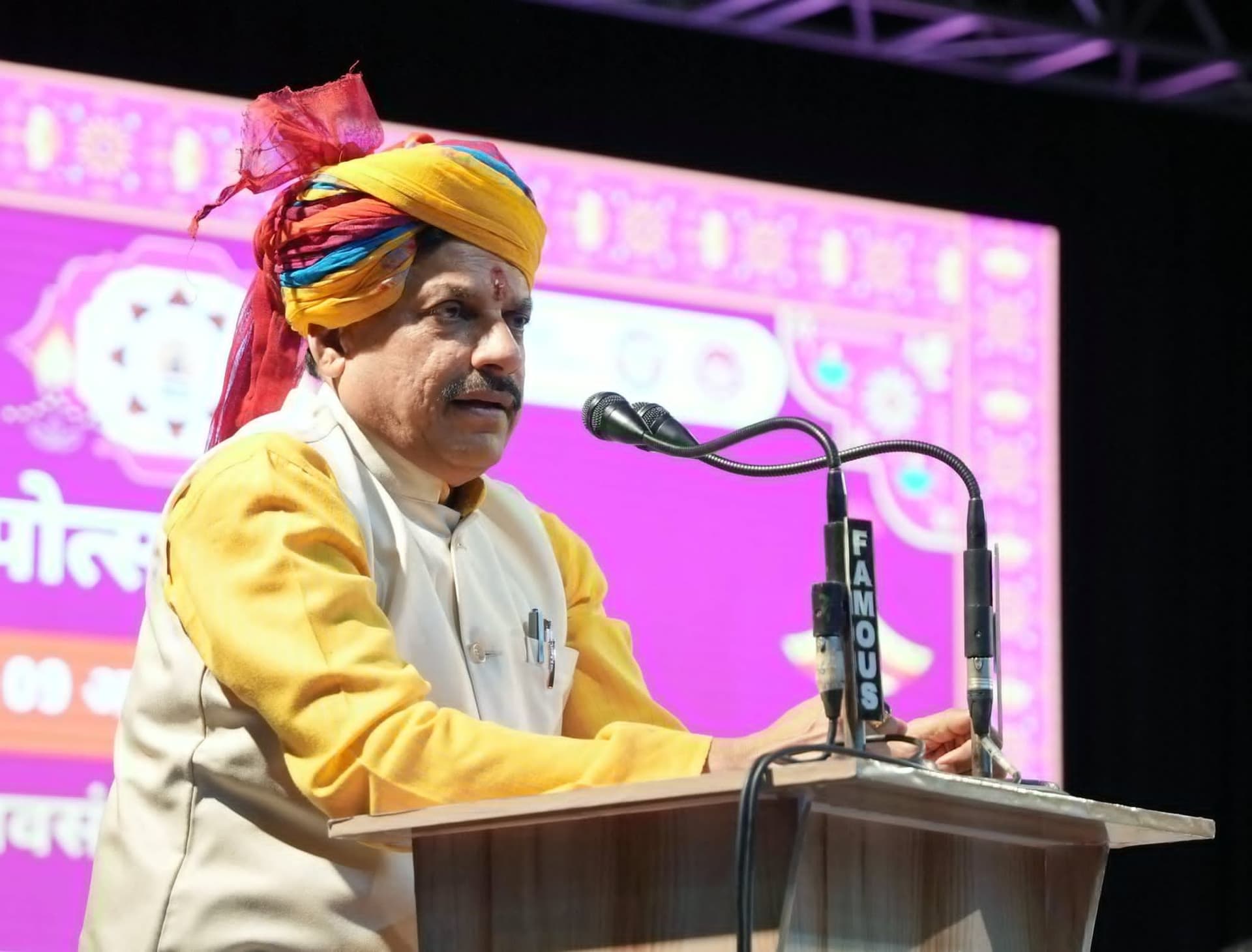 MP News: अपने मंत्रियों के साथ अयोध्या जाएंगे मध्य प्रदेश के सीएम मोहन यादव, रामलला के करेंगे दर्शन