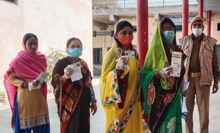 UP Election 2022: पीएम मोदी, सीएम योगी से लेकर विपक्षी नेताओं तक, तीसरे फेज की वोटिंग के लिए की खास अपील