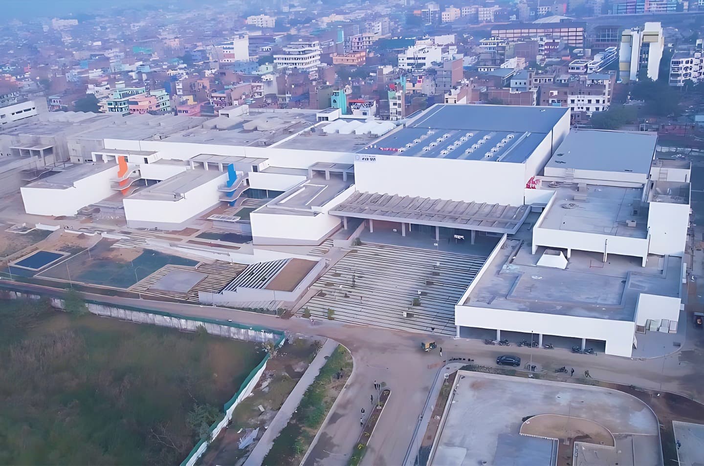 पटना में अब कर सकेंगे विज्ञान की दुनिया की रोमांचक सैर, तस्वीरों में देखें देश की सबसे बड़ी साइंस सिटी