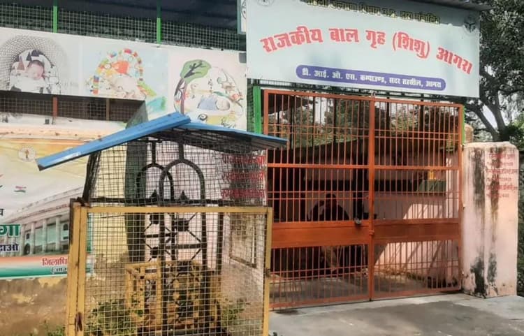 Agra News : ' मां मुझे अपने साथ ले चलो '... हाई कोर्ट के आदेश पर यशोदा से मिली बेटी