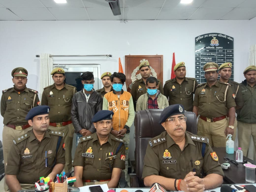 लखनऊ: केजीएमयू में इलाज कराने आई अफसर की बेटी से कार में गैंगरेप, चाय वाले ने दो दोस्तों के साथ की वारदात लखनऊ: केजीएमयू में इलाज कराने आई अफसर की बेटी से कार में गैंगरेप, चाय वाले ने दो दोस्तों के साथ की वारदात