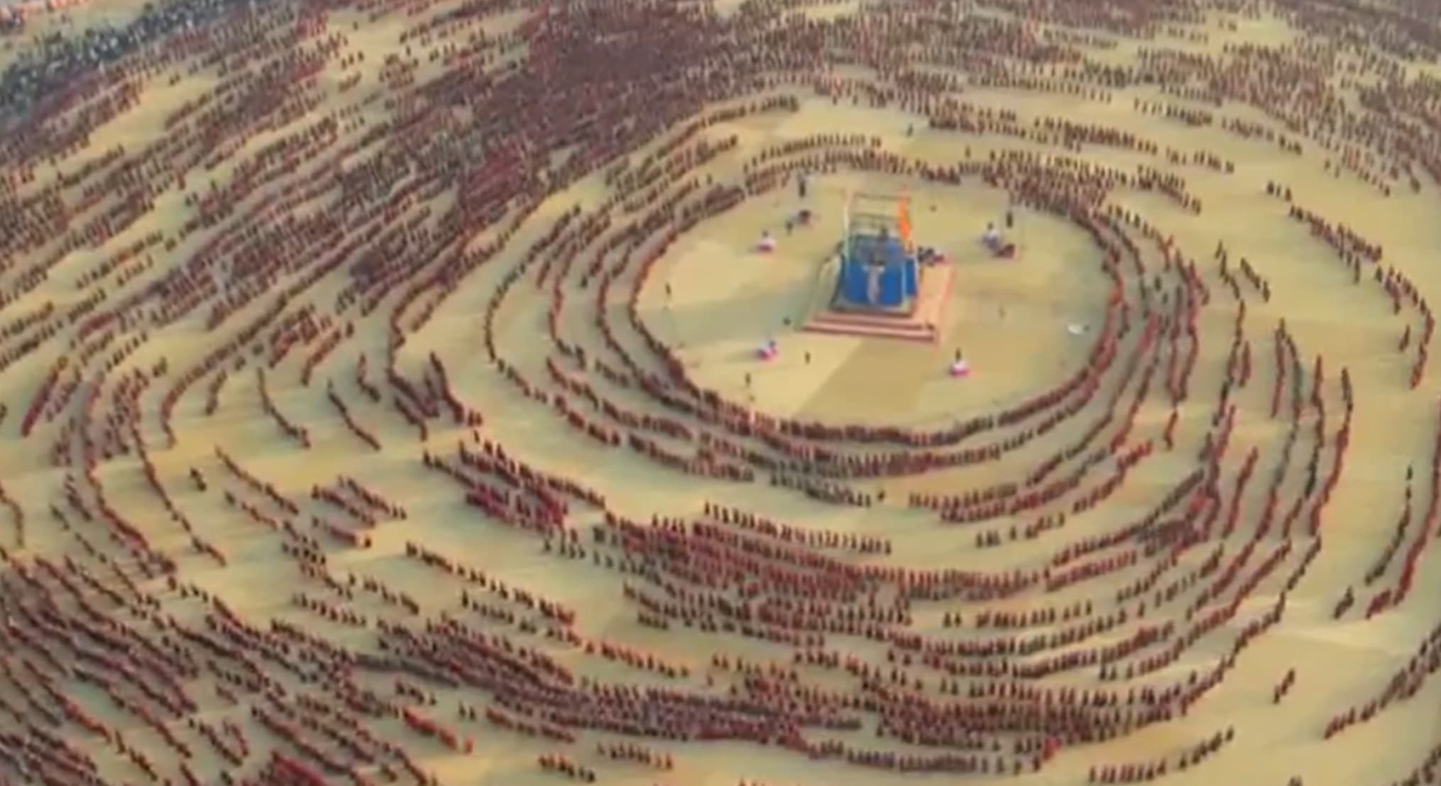 Maha Raas In Dwarka: द्वारका में 37000 महिलाओं ने एक साथ किया महारास, बन गया वर्ल्ड रिकॉर्ड