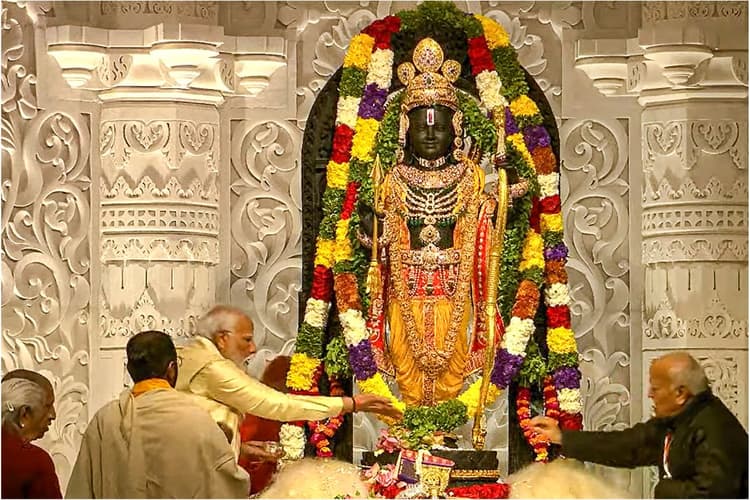 पश्चिम बंगाल : बंगाल में भी रामलला की जय- जयकार, राममय हुआ कोलकाता