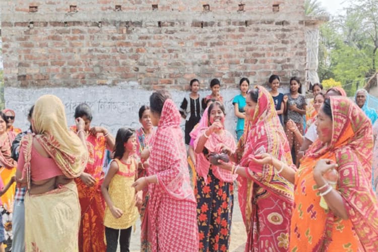 पश्चिम बंगाल : टीएमसी नेता शाहजहां शेख की गिरफ्तारी पर संदेशखाली में जश्न का माहौल