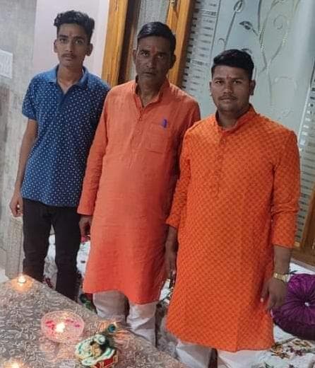 UP Election: बसपा प्रत्याशी और बेटों पर गैंगस्टर की कार्रवाई, बेटी ने रोते हुए भाजपा विधायक पर लगाया आरोप UP Election: बसपा प्रत्याशी और बेटों पर गैंगस्टर की कार्रवाई, बेटी ने रोते हुए भाजपा विधायक पर लगाया आरोप