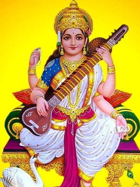 सरस्वती पूजा में क्या क्या चढ़ता है?