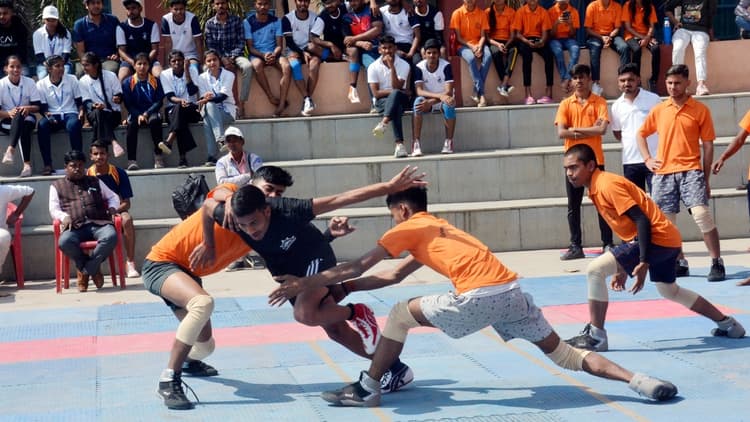 खेल प्रतियोगिता: ‘उमंग-2024’ में भागलपुर और चंडी चैंपियन, मोतिहारी की बेटियों का दिखा जलवा