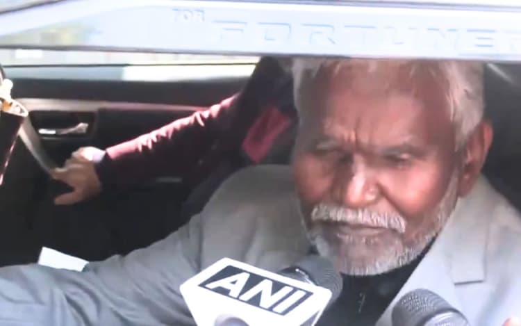 विपक्ष पर बरसे सीएम चंपाई सोरेन, कहा- हेमंत बाबू हैं, तो हिम्मत है, हेमंत सोरेन का पार्ट-2 हैं हम