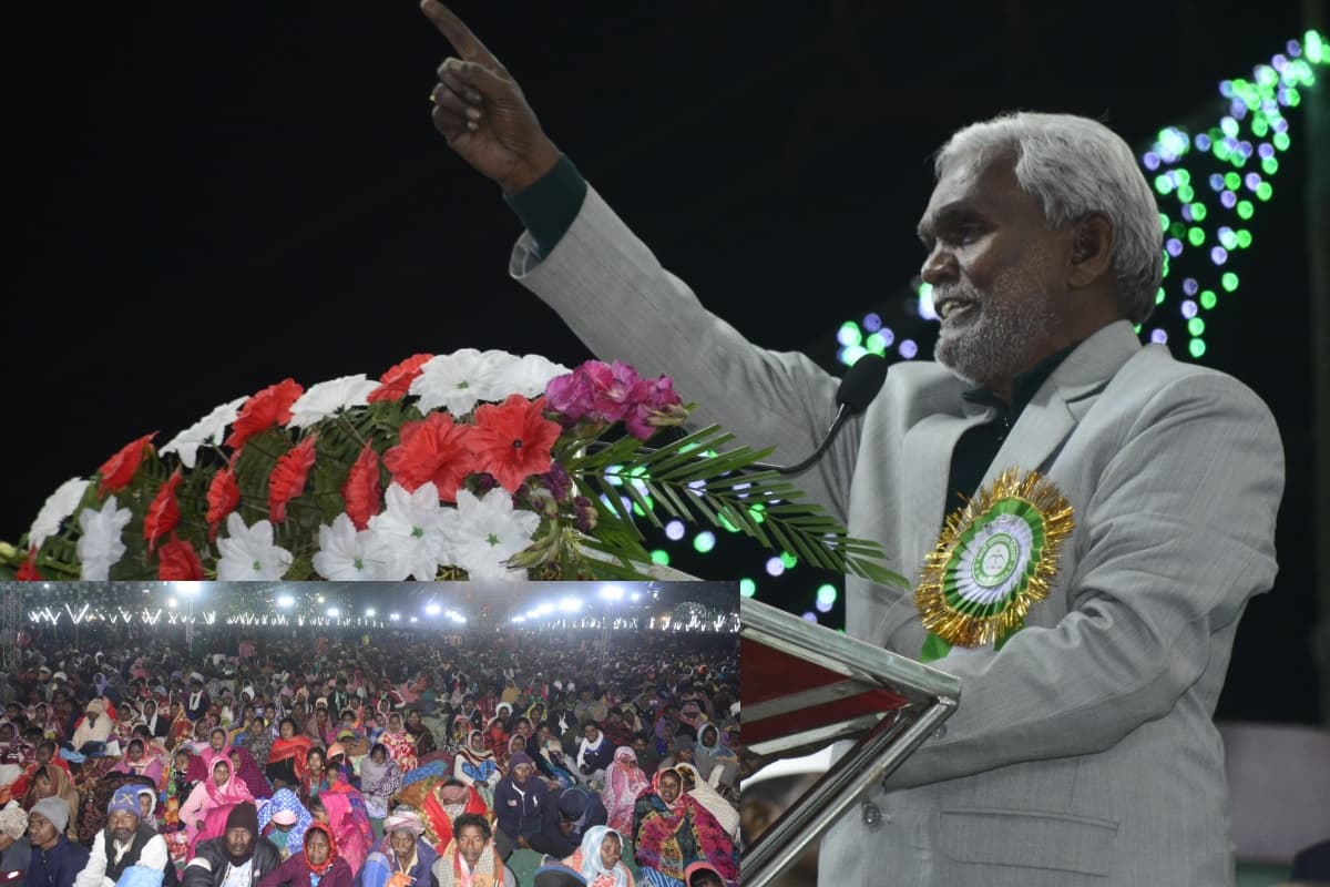 JMM का 45वां झारखंड दिवस: हेमंत सोरेन को साजिश कर भेजा गया जेल, झूठ की राजनीति करती है BJP, बोले CM चंपई सोरेन