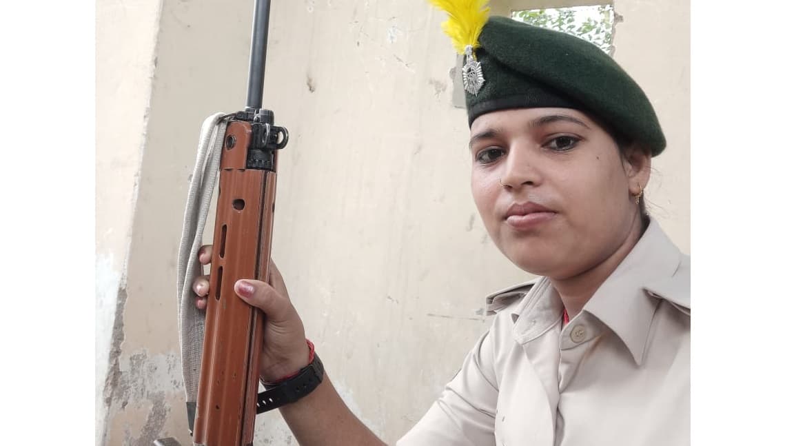 बिहार दरोगा बहाली: कैमूर में परीक्षा देने जा रही महिला जवान की मौत, ट्रेन की चपेट में आने से गई जान