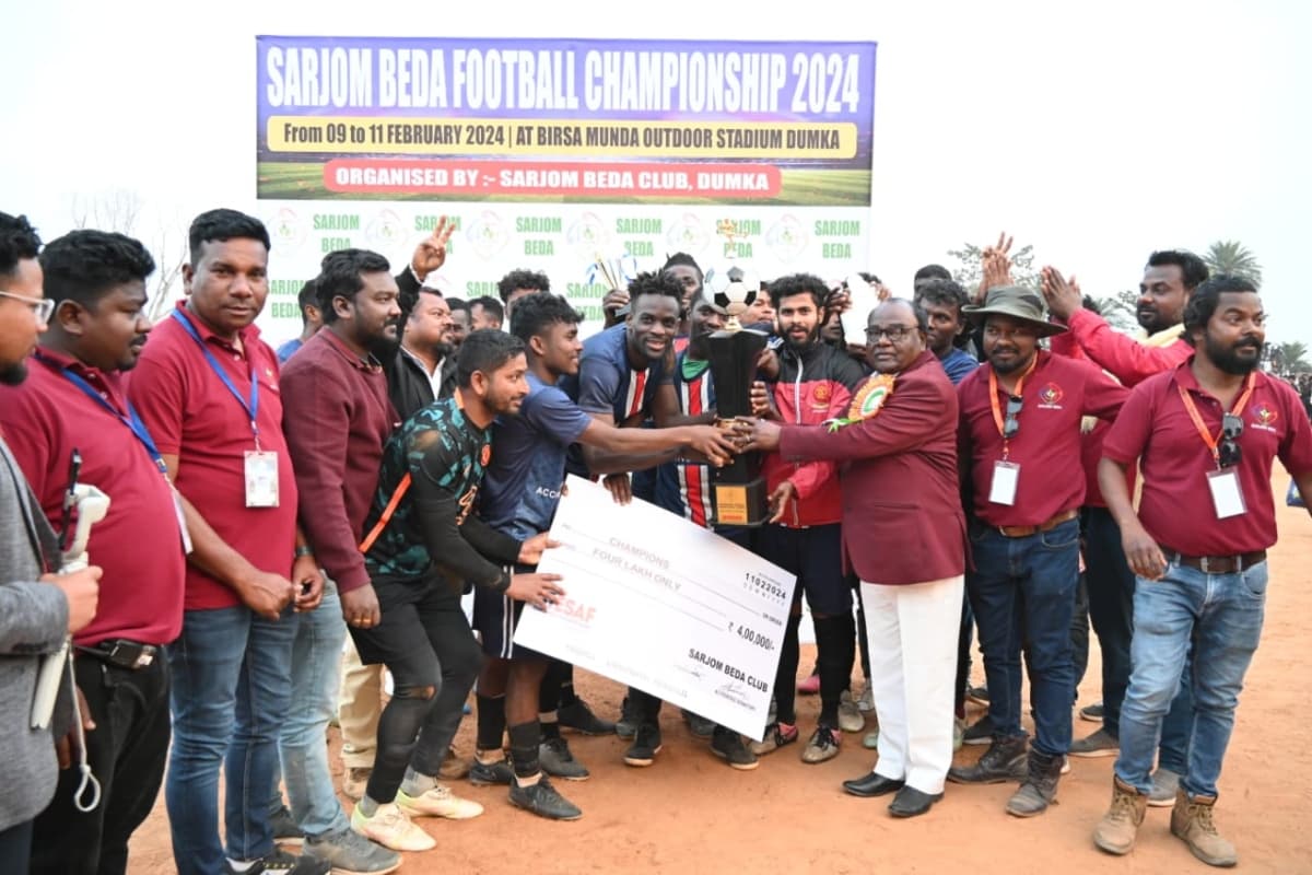 दुमका : सारजोम बेड़ा फुटबॉल चैंपियनशिप पर छत्तीसगढ़ का कब्जा