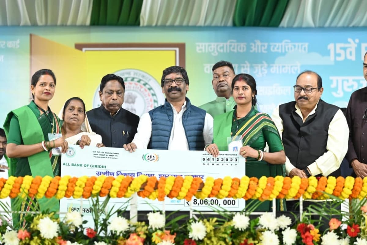 झारखंड: गिरिडीह को 335 करोड़ की सौगात, सीएम हेमंत सोरेन ने केंद्र सरकार से मांगा एक लाख 36 हजार करोड़ बकाया