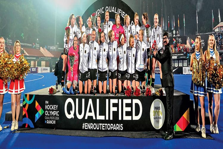 जर्मनी ने अमेरिका को 2-0 से हरा कर जीता खिताब, मुख्यमंत्री ने किया पुरस्कृत