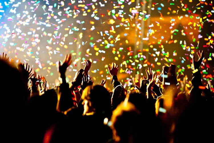 New Year 2024: नया साल मनाने के लिए ये हैं भारत के बेस्ट हिल स्टेशन, आप भी बना लीजिए प्लान