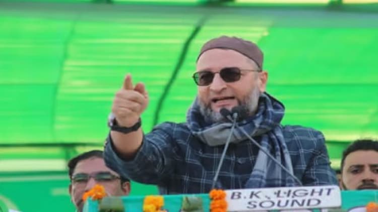 VIDEO: बिहार के किशनगंज में असदुद्दीन ओवैसी ने चुनावी जंग का किया एलान, CAA से लेकर बाबरी मस्जिद तक का छेड़ा राग