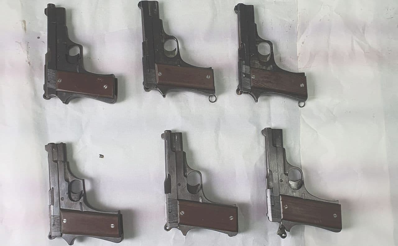 बंगाल चुनाव से पहले बिहार से कोलकाता आ रहे हथियार, महिला समेत तीन गिरफ्तार